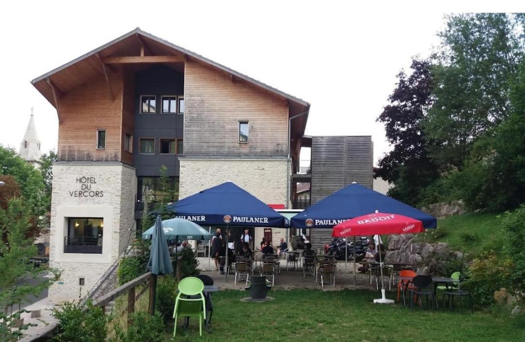 Restaurant Hotel Du Vercors Saint-Martin-en-Vercors Esterno foto